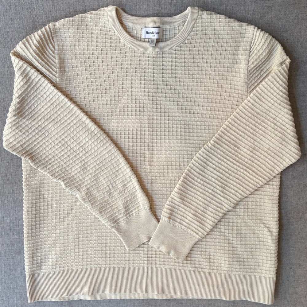Uniqlo Brand Cream Men’s  Sweater